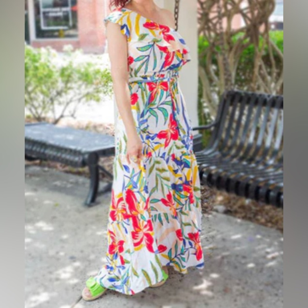 One shoulder maxi dress